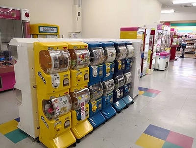 ガチャ機画像